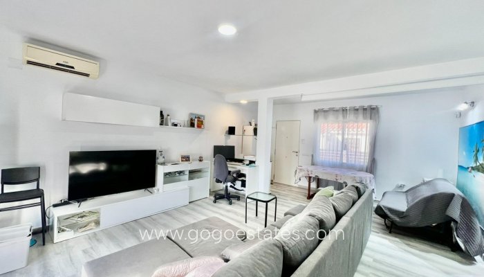 Te koop - Huis - Bungalow - Torrevieja - Torrevieja Centro