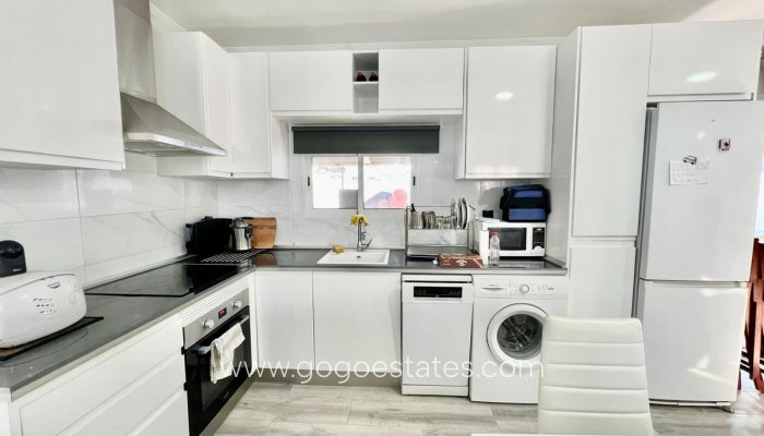 Te koop - Huis - Bungalow - Torrevieja - Torrevieja Centro