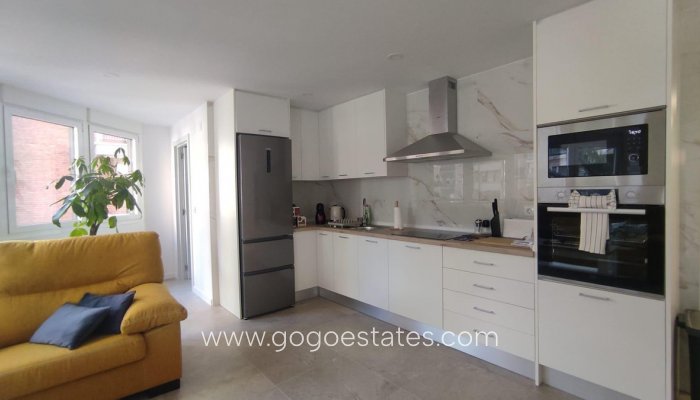 Te koop - Appartement - Appartement op de middelste verdieping - Alicante - Alicante Centro