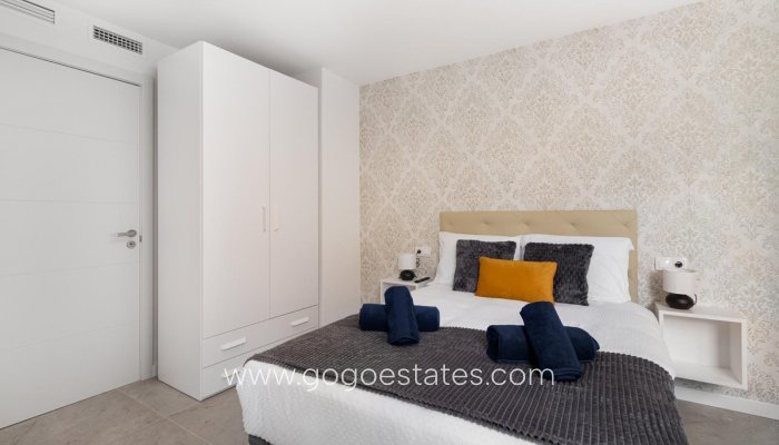 Te koop - Appartement - Appartement op de middelste verdieping - Alicante - Alicante Centro