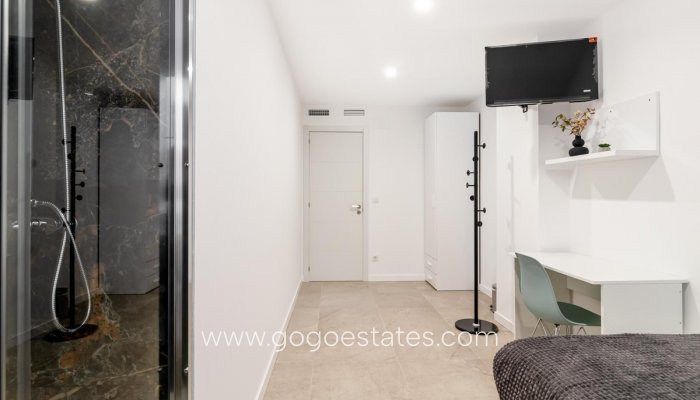 Te koop - Appartement - Appartement op de middelste verdieping - Alicante - Alicante Centro