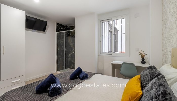 Te koop - Appartement - Appartement op de middelste verdieping - Alicante - Alicante Centro