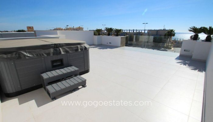 Te koop - Huis - Bungalow - Orihuela - Orihuela Costa