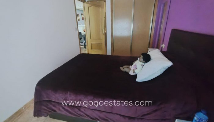 Te koop - Appartement - Appartement op de middelste verdieping - Torrevieja - Torrevieja Centro