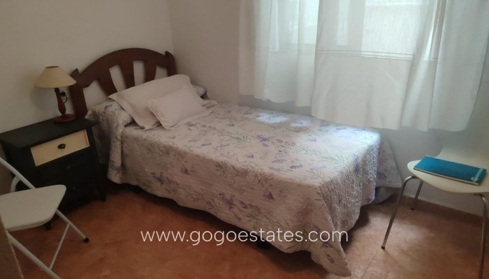 Te koop - Appartement - Appartement op de middelste verdieping - Torrevieja - Torrevieja Centro