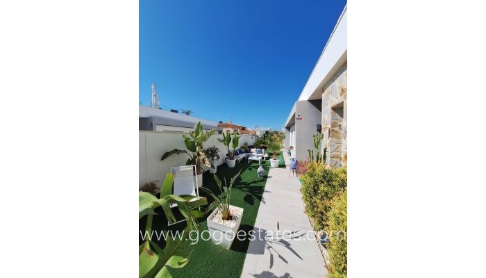 Te koop - Huis - Bungalow - Torrevieja - Torrevieja Centro