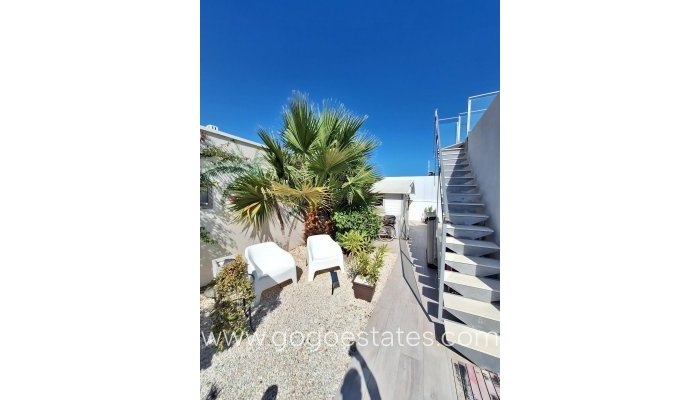 Te koop - Huis - Bungalow - Torrevieja - Torrevieja Centro