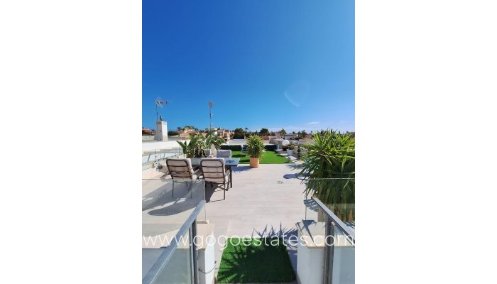 Te koop - Huis - Bungalow - Torrevieja - Torrevieja Centro