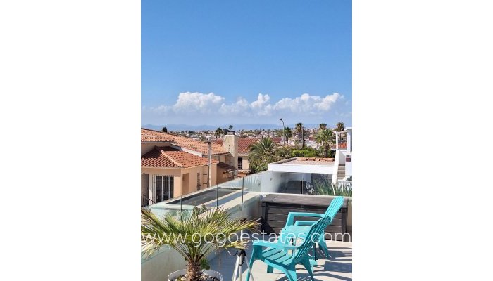 Te koop - Huis - Bungalow - Torrevieja - Torrevieja Centro