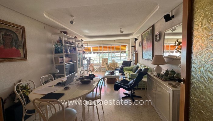 Te koop - Appartement - Appartement op de middelste verdieping - Benidorm - Benidorm Centro