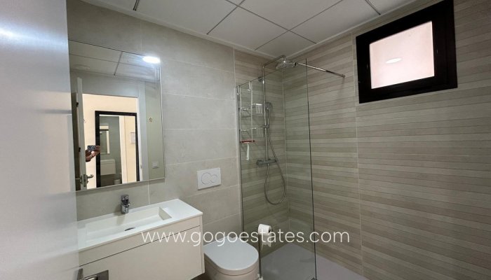 Revente - Appartement - Appartement au rez-de-chaussée - Finestrat