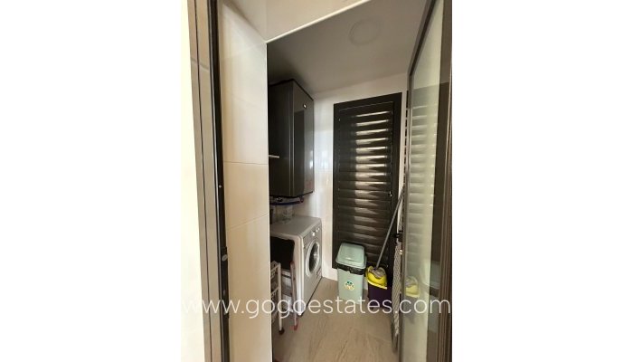 Revente - Appartement - Appartement au rez-de-chaussée - Finestrat