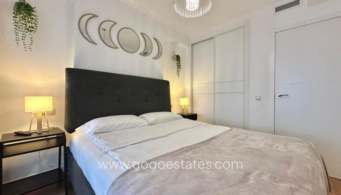 Te koop - Appartement - Appartement op de middelste verdieping - Benidorm - Benidorm Centro