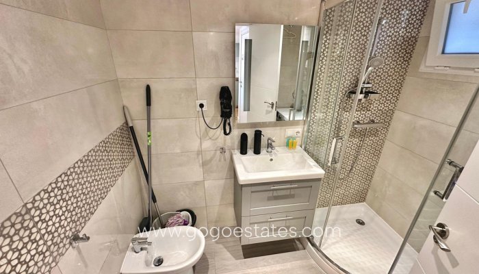 Te koop - Appartement - Appartement op de middelste verdieping - Benidorm - Benidorm Centro