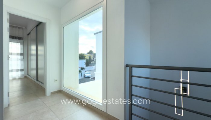 Te koop - Huis - Bungalow - La Nucía - La Nucia Centro