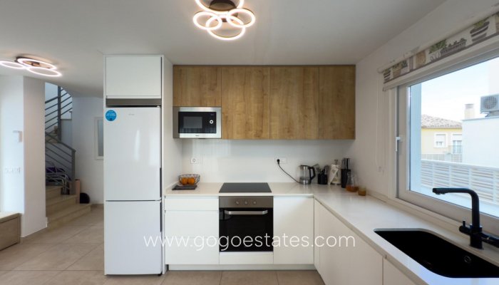 Te koop - Huis - Bungalow - La Nucía - La Nucia Centro