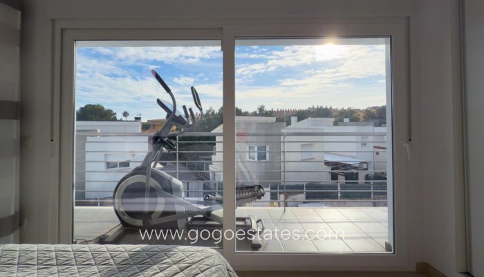 Te koop - Huis - Bungalow - La Nucía - La Nucia Centro