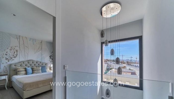 Te koop - Huis - Bungalow - Finestrat