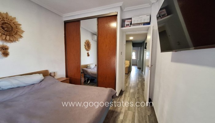 Te koop - Appartement - Appartement op de middelste verdieping - Alicante - Alicante Centro