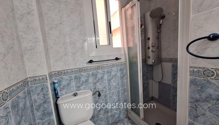 Te koop - Appartement - Appartement op de middelste verdieping - Alicante - Alicante Centro