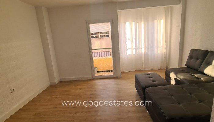 Te koop - Appartement - Appartement op de middelste verdieping - Alicante - Alicante Centro