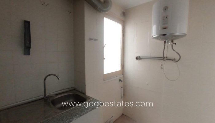 Te koop - Appartement - Appartement op de middelste verdieping - Alicante - Alicante Centro