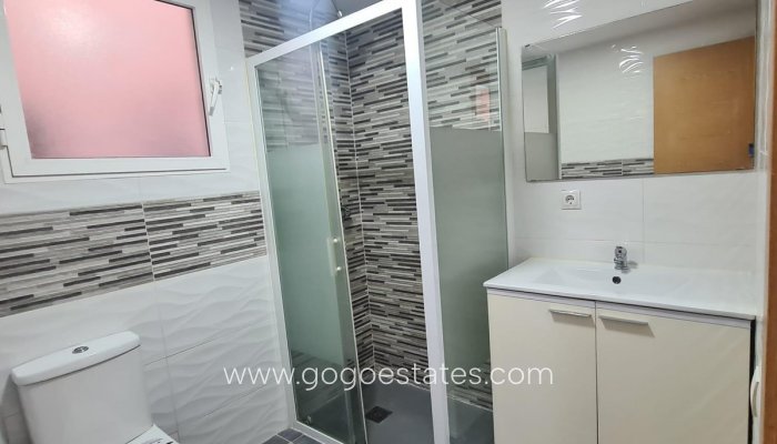 Te koop - Appartement - Appartement op de middelste verdieping - Alicante - Alicante Centro