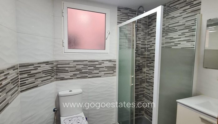 Te koop - Appartement - Appartement op de middelste verdieping - Alicante - Alicante Centro