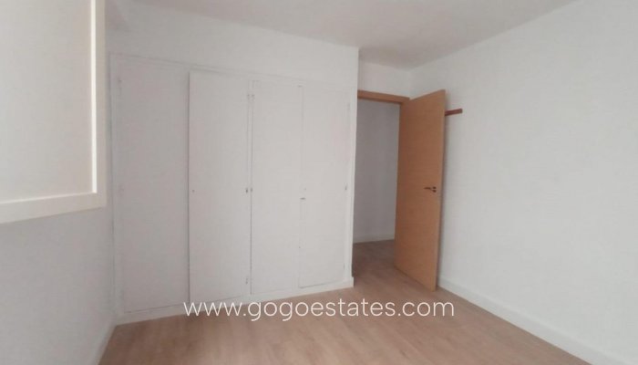 Te koop - Appartement - Appartement op de middelste verdieping - Alicante - Alicante Centro