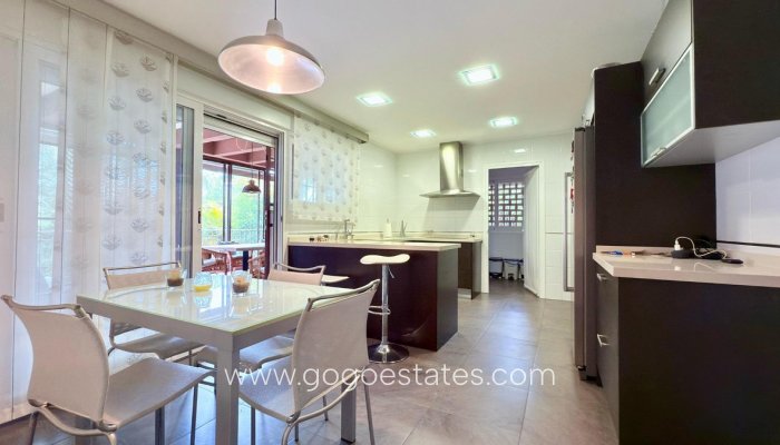 Te koop - Huis - Bungalow - Mutxamel - Mutxamel Centro