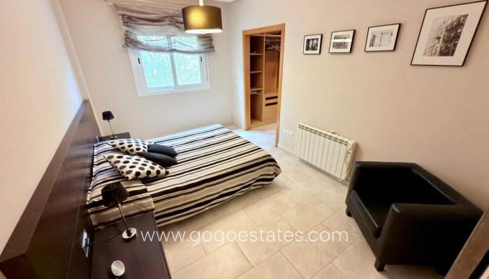 Te koop - Huis - Bungalow - Mutxamel - Mutxamel Centro