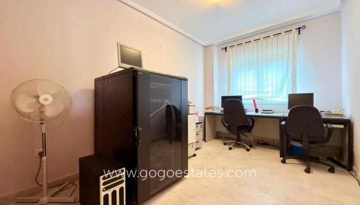 Te koop - Huis - Bungalow - Mutxamel - Mutxamel Centro