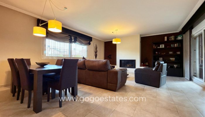 Te koop - Huis - Bungalow - Mutxamel - Mutxamel Centro