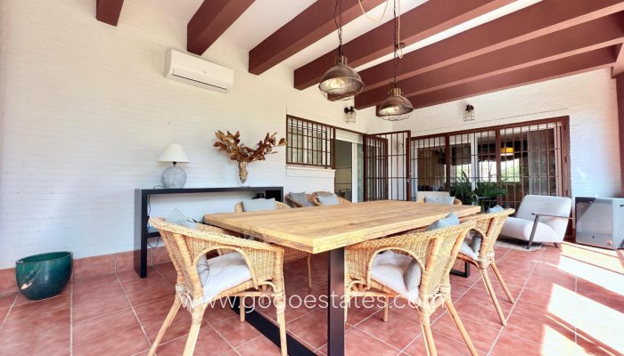 Te koop - Huis - Bungalow - Mutxamel - Mutxamel Centro