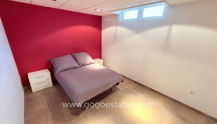 Te koop - Huis - Bungalow - Mutxamel - Mutxamel Centro