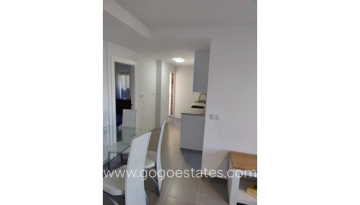 Te koop - Appartement - Appartement op de middelste verdieping - Torrevieja - Torrevieja Centro