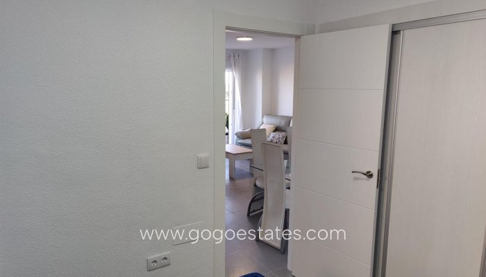 Te koop - Appartement - Appartement op de middelste verdieping - Torrevieja - Torrevieja Centro