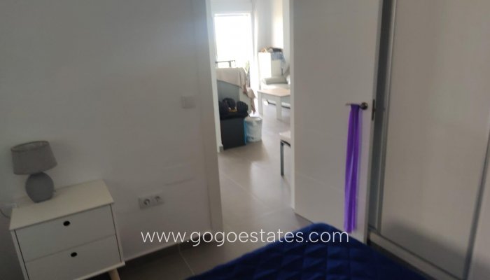 Te koop - Appartement - Appartement op de middelste verdieping - Torrevieja - Torrevieja Centro