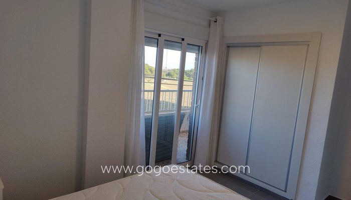 Te koop - Appartement - Appartement op de middelste verdieping - Torrevieja - Torrevieja Centro