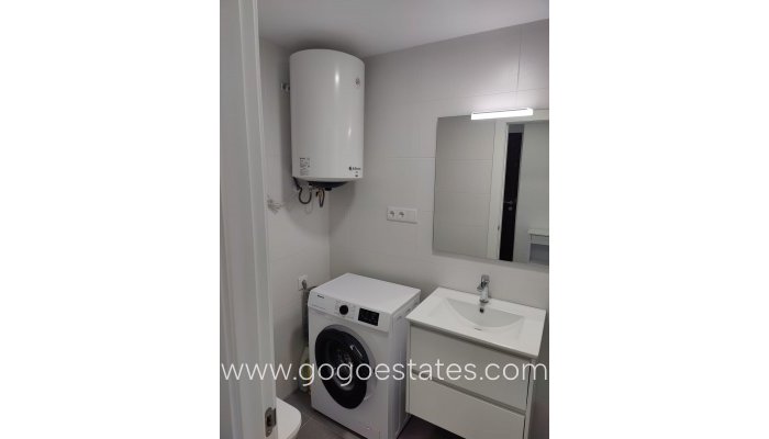 Te koop - Appartement - Appartement op de middelste verdieping - Torrevieja - Torrevieja Centro
