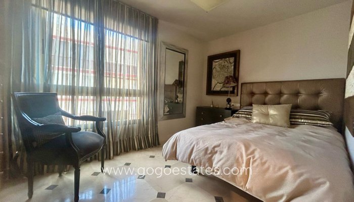 Te koop - Appartement - Appartement op de middelste verdieping - Benidorm - Benidorm Centro