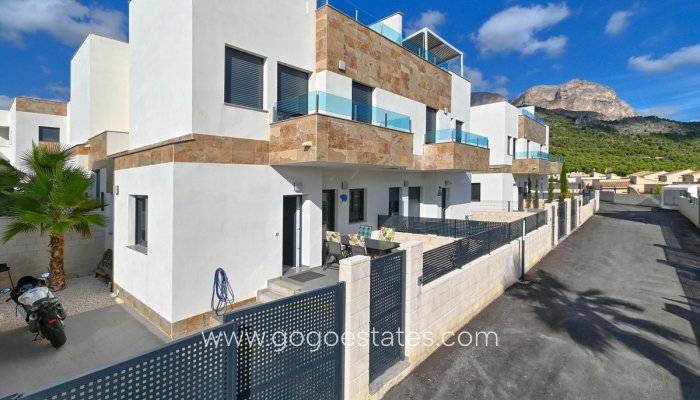 Te koop - Huis - Bungalow - Polop - Polop Centro