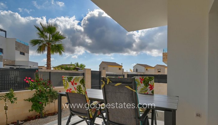 Te koop - Huis - Bungalow - Polop - Polop Centro