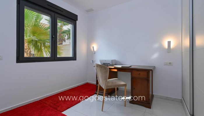 Te koop - Huis - Bungalow - Polop - Polop Centro