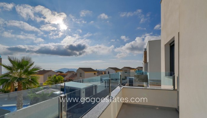 Te koop - Huis - Bungalow - Polop - Polop Centro