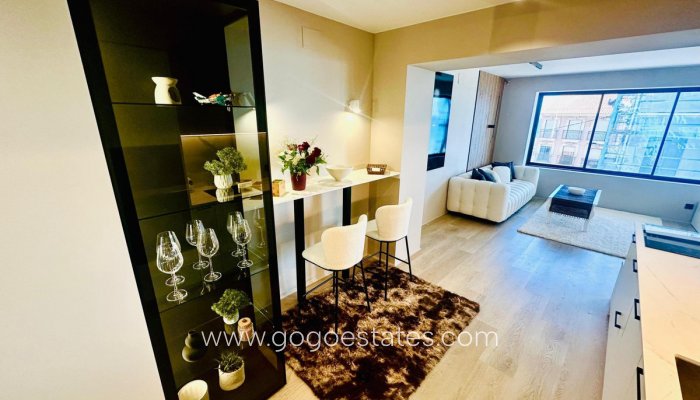 Te koop - Appartement - Appartement op de middelste verdieping - Alicante - Alicante Centro