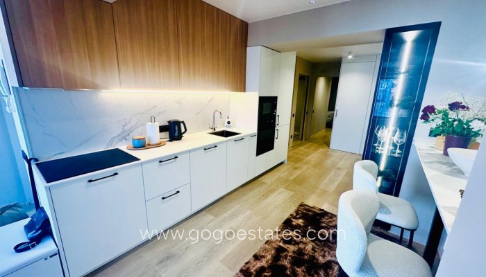 Te koop - Appartement - Appartement op de middelste verdieping - Alicante - Alicante Centro