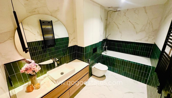 Te koop - Appartement - Appartement op de middelste verdieping - Alicante - Alicante Centro