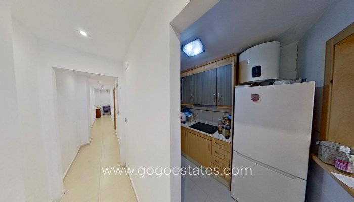 Te koop - Appartement - Appartement op de middelste verdieping - Torrevieja - Torrevieja Centro