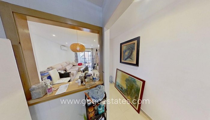 Te koop - Appartement - Appartement op de middelste verdieping - Torrevieja - Torrevieja Centro